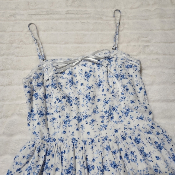 Aeropostale Lace Trimmed Fit & Flare Ditsy Floral Cottagecore Dress Size Small - Picture 4 of 9